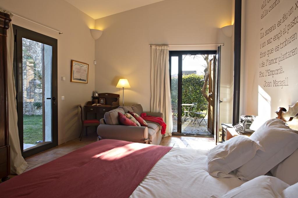 Encís d'Empordà -Adults Only- Casa de hóspedes Casavells Exterior foto